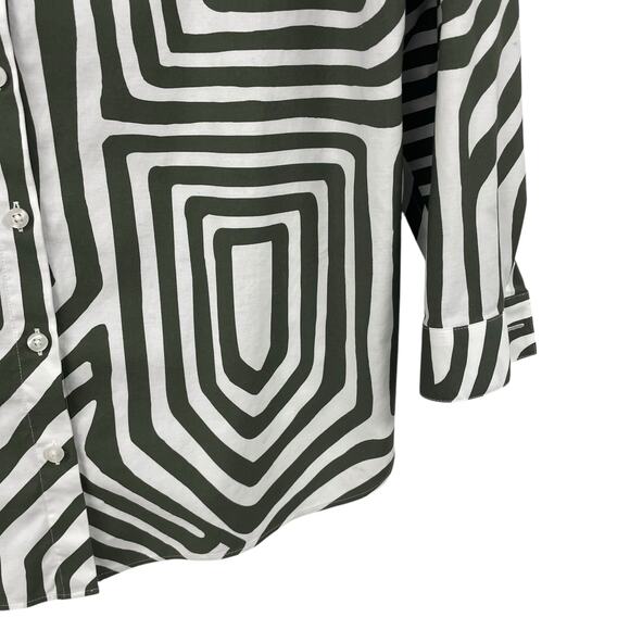 Chico's Long Sleeve Green White Abstract Geo Print Button Down Womens 14 - Picture 3 of 8